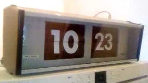 Elektročas - PRAGOTRON hodiny IPJ 0612 "šedé"