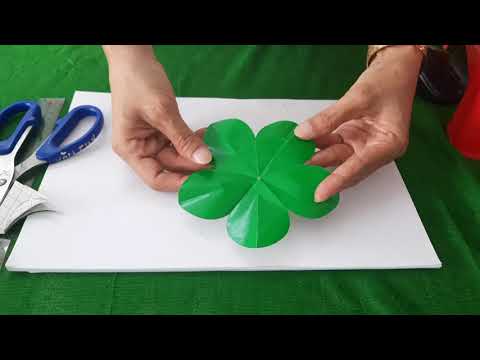 Video Gấp, cắt dán bông hoa ( tiết 1) lớp 3 - youtube