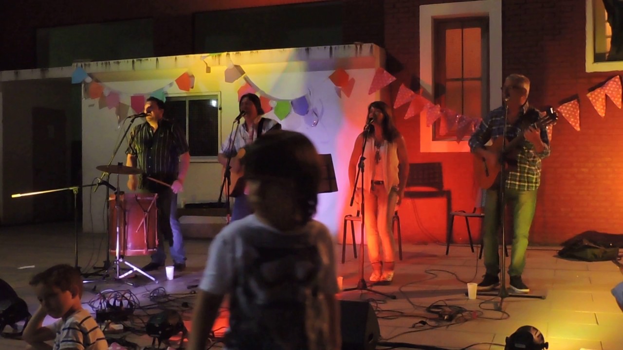 LAS VOCES CRIOLLAS - MI AVE SIN DUEÑO