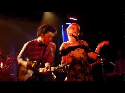 Dianna Agron singing "Dreams" and "What's Love Got To Do With It" 02/25/2013