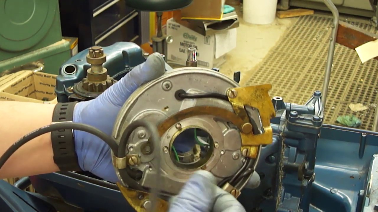 Classic OMC Outboard Motor Tune Up 16 Install and Timing YouTube