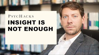 Insight is NOT ENOUGH: understanding a problem is not necessary to solve it