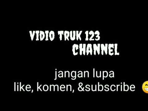  Truk dump ragasa  wani oleng YouTube