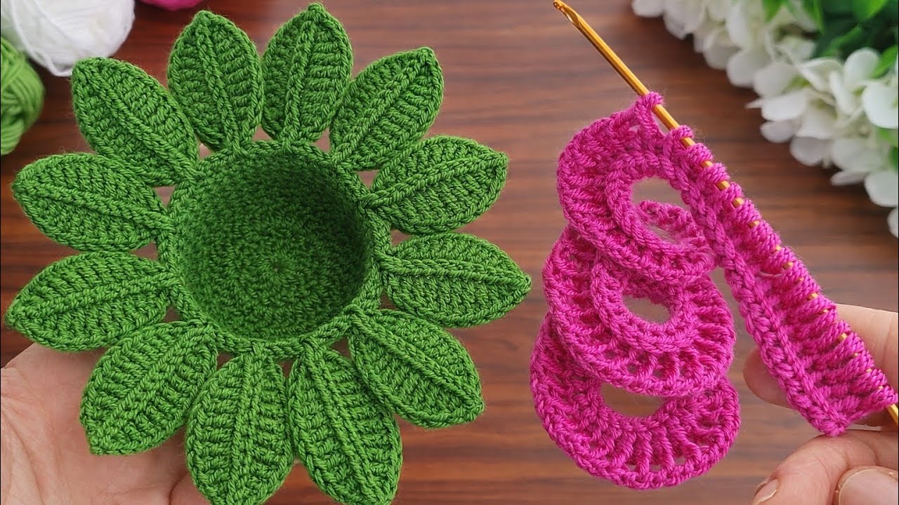 💰 Best-Selling Crochet Flower Keychain 🌸 | Easy Handmade Keychain to Make & Sell