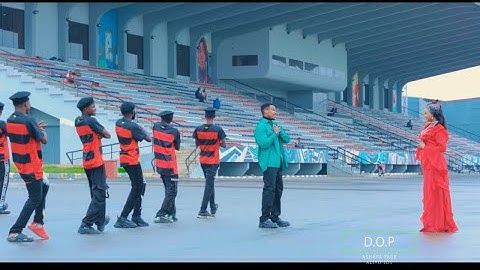 Umar M Shareef-Bilkisu Salis-Na Kamu -Official Video