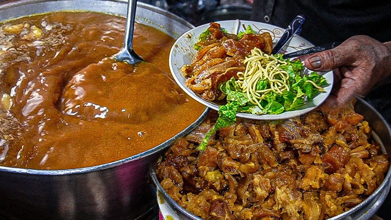 YANG BELI SAMPAI BAWA PIRING SENDIRI!! TAHU CAMPUR PALING TERKENAL DI INDONESIA