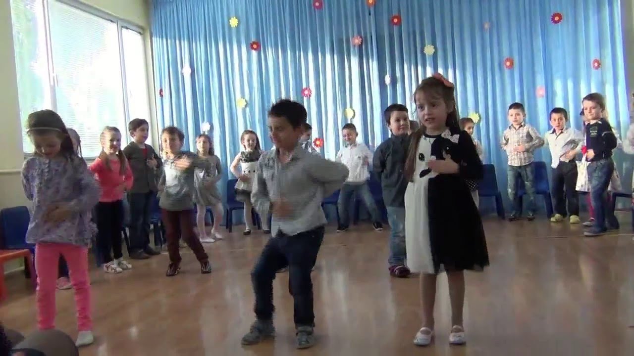 Осми март е ден на мама...