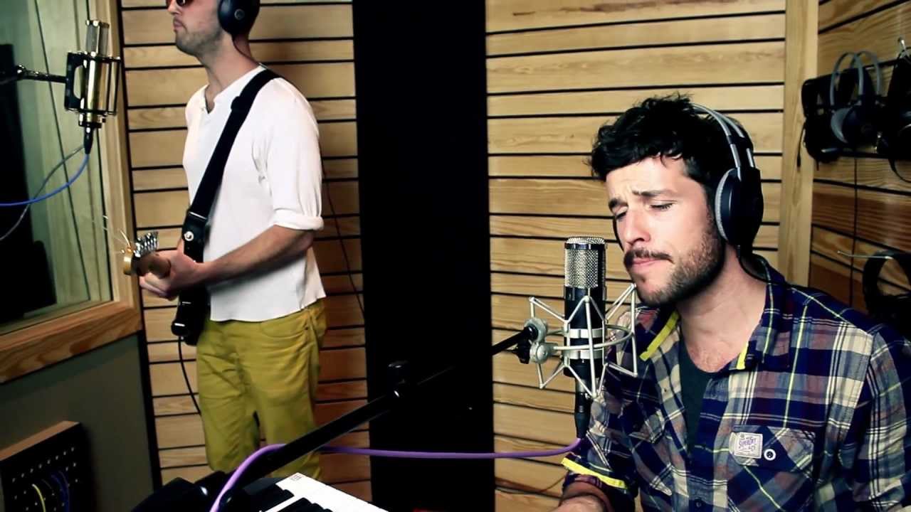 Black Taxi "It's a Ball" | OFF THE AVENUE E137