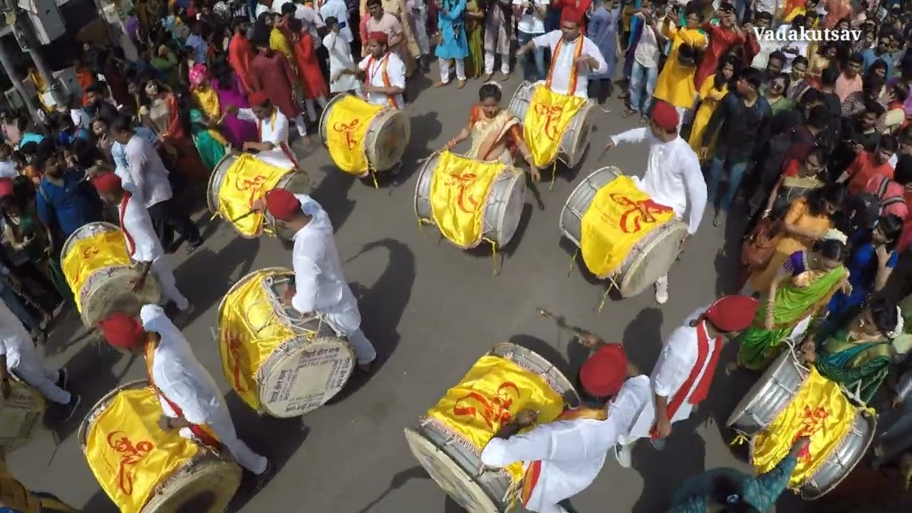 Gudi Padwa 2022  Girgaon Shobha Yatra  Jagadamb Dhol Tasha Pathak Mumbai