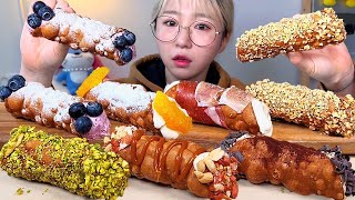 Cannoli Italian dessert Eating Show. Dessert Mukbang