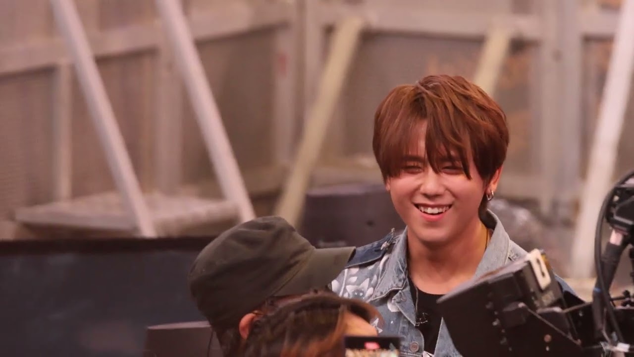 姜濤 Keung To 台下跟糖糖傾偈花絮 - Mirror 6th Anniversary Fan Meeting - Mapping The World 2024.11.10