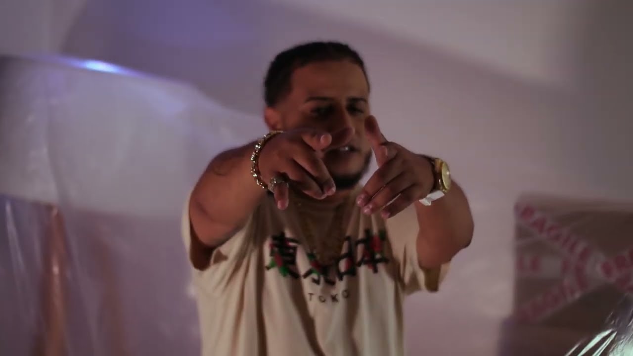 Watch Chris Febo - ContrAdiccion (Video Oficial) on YouTube Watch Chris Febo - ContrAdiccion (Video Oficial) on YouTube