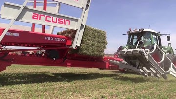 Arcusin FSX Bale Loader, loading C14 bale packs