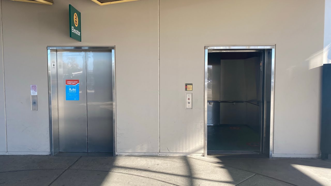 EPIC MOTOR: LOUD Montgomery hydraulic elevators - SAN Terminal 1 (outside)