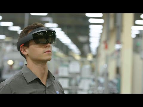 Smart factory with Microsoft HoloLens
