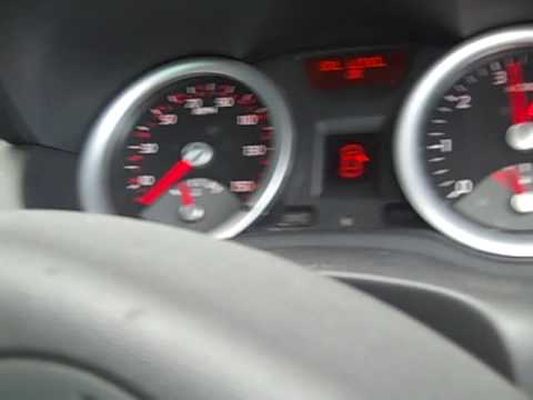 renault-megane-1.6-cc---startup-&-horn