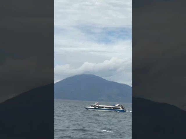 SB Wahyudin 03  Di Tengah laut - PULAU KABAENA class=