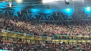 England Fans and Players Sing Sweet Caroline Together after Reaching EURO 2020 Final