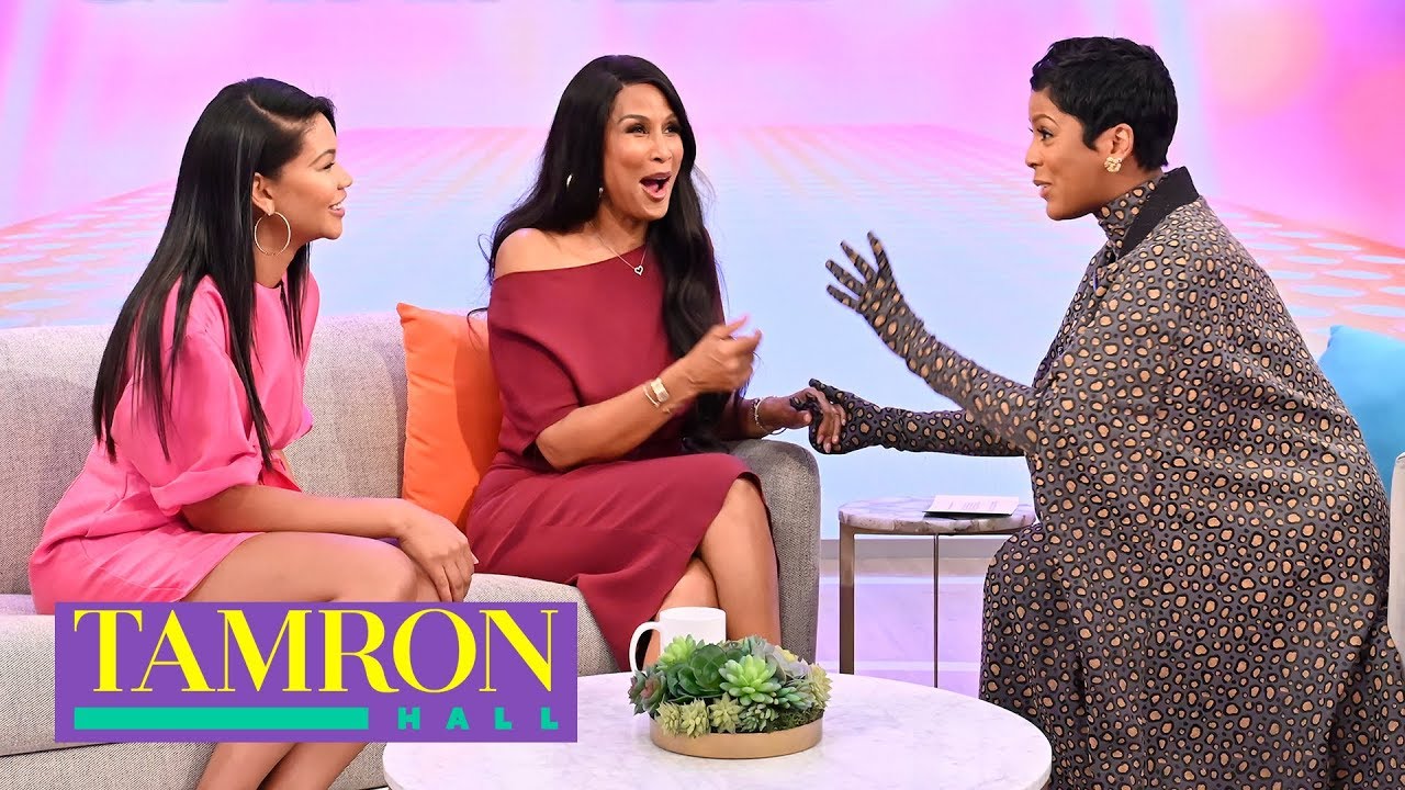 Supermodel Chanel Iman Surprises Fashion Icon Beverly Johnson Supermodel Chanel Iman Surprises Fashion Icon Beverly Johnson