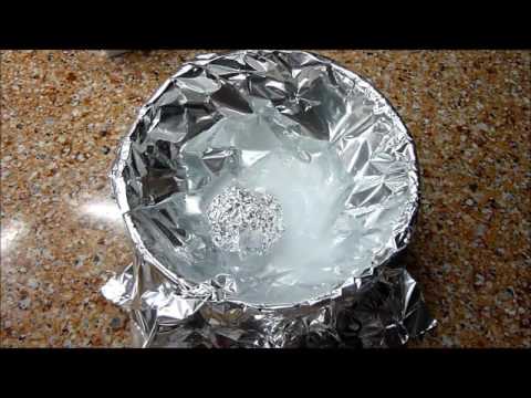 Video: Cómo limpiar joyas de plata esterlina: 13 pasos (con imágenes)