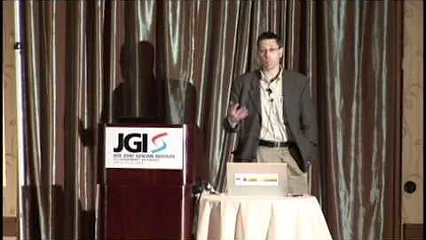 Gene Robinson at the 2011 DOE JGI User Meeting