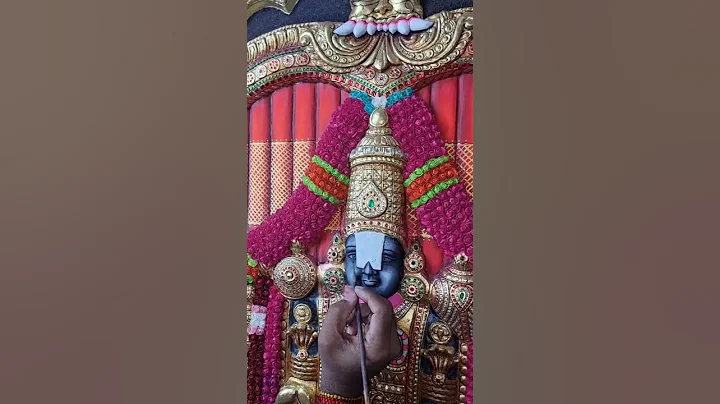 making the Tirupati Balaji 3D Tanjore painting