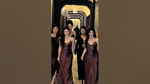 New Chinese girls street fashion 🔥#trending #tiktok #chinesefashion #douyin