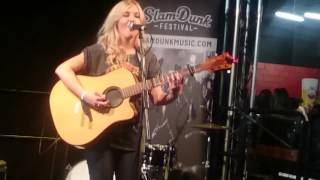 LIANNE KAYE , NEVER BE YOURS LIVE AT SLAM DUNK ACOUSTIC STAGE MIDLANDS 29/5/16