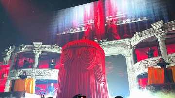 Lady Gaga: The Mayhem Ball London N1 (FRONT ROW)
