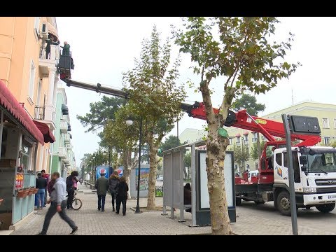 14.11.2017 რუსთავში საახალწლო ილუმინაციების მონტაჟი მიმდინარეობს