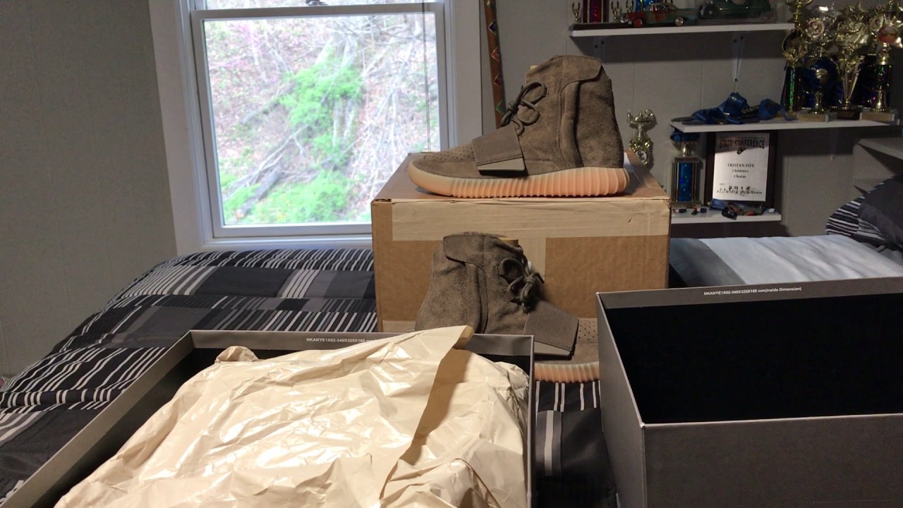 Review Yeezy 750 Gum Sole Review FashionReps Reddit