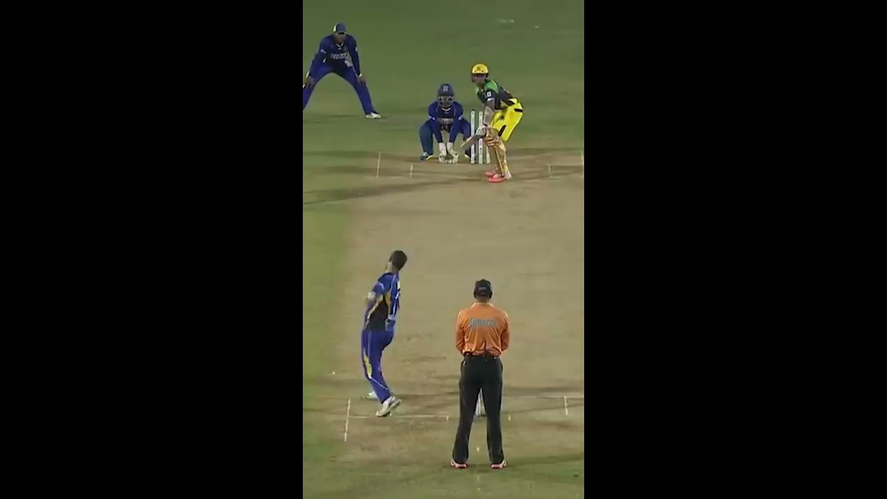 Kieron Pollard Takes STUNNING Silly Mid Off Catch 