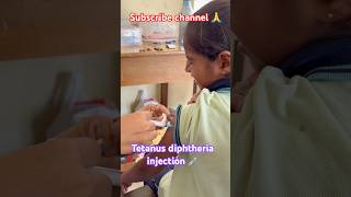 How to give tetanus diphtheria injection intramuscular?!injection video !!#health #viral #baby#short