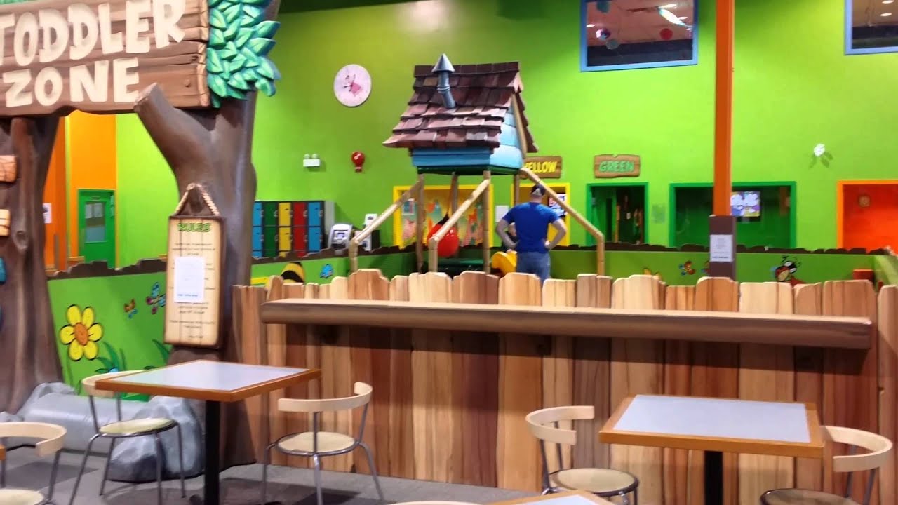 Treehouse indoor playground - YouTube