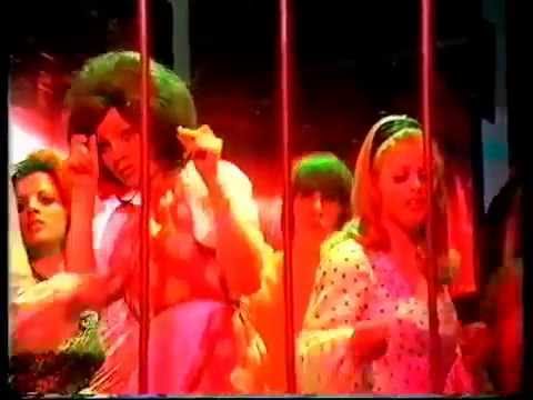 'Elizabethan Reggae' Top Of The Pops