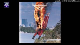 GIANT - Stay