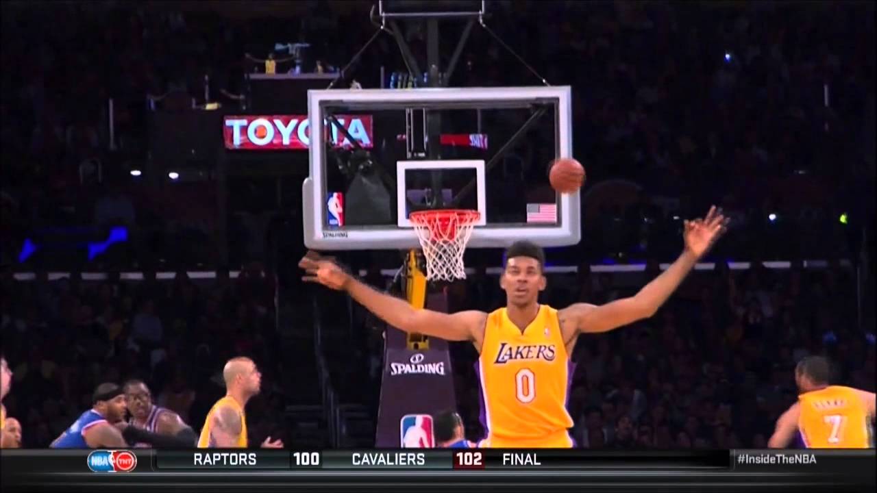 Nick Young celebrates a missed 3 against the Knicks - YouTube