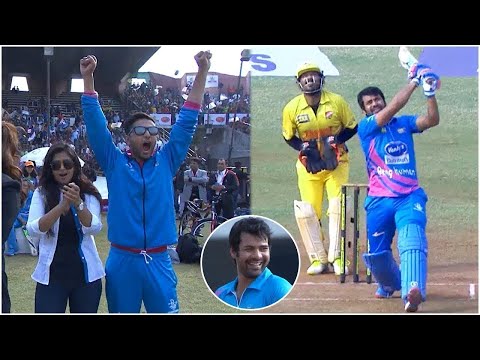 Shabir Ahluwalia Impressed Mumbai Heroes Fans With His Destructive Batting Against Chennai Rhinos