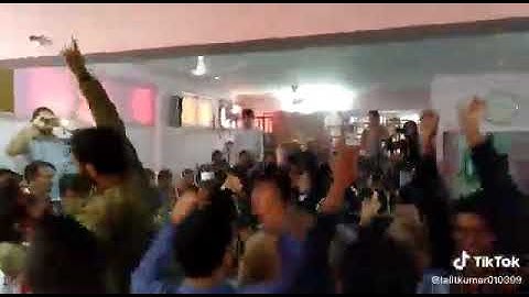 #Mathur classes jaipur party dance #Umeshmathursir #partywithfriends