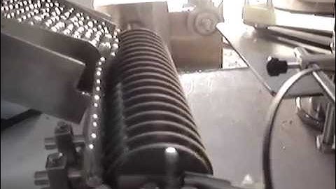 Rotary Vial labeling  machine , Vertical rotary Ampoule Sticker Labelling Machine