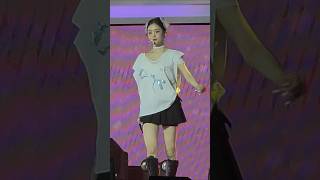 #triples #jiyeon #트리플에스 #hayeon #lynn #yooyeon #nien #seoyeon #jiwoo #yeonji #dahyun #seoah