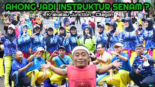 Waduh.. Ahong Diserbu Emak-Emak Saat Senam..???