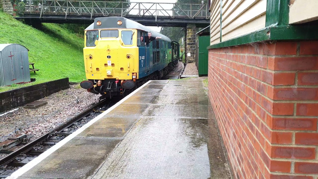 Spa Valley Railway Class 31 31430 Sister Dora and Class 33 double header at Groombridge 02/10/21