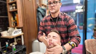 Download Lagu Classic Turkish Barber Delivers NEXT LEVEL Treatment 🇹🇷(Trim, Foam Shave, Ear Cleaning, Black Mask) MP3
