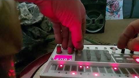 Korg Volca Sample Beat Metamorphic Fractal Soundwave Organism