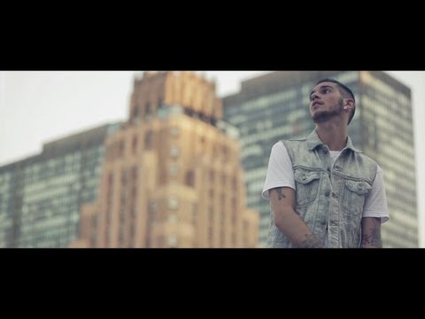 EMIS KILLA - L&#039; ERBA CATTIVA (OFFICIAL VIDEO)