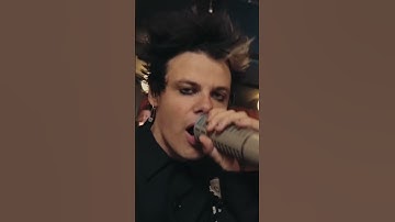 Thumbnail of lowlife. live at marigny.