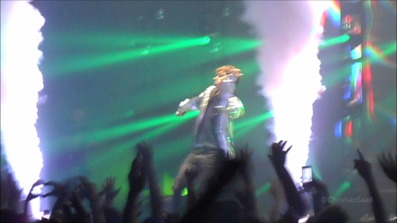 Martin Garrix Troye Sivan There For You SURPRISE Live In San martin-garrix-troye-sivan-there-for-you-surprise-live-in-san