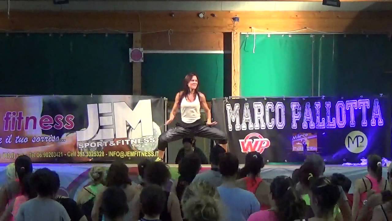 Zumba con Fiammetta Castellana - Piensas - Popee ostia sponge