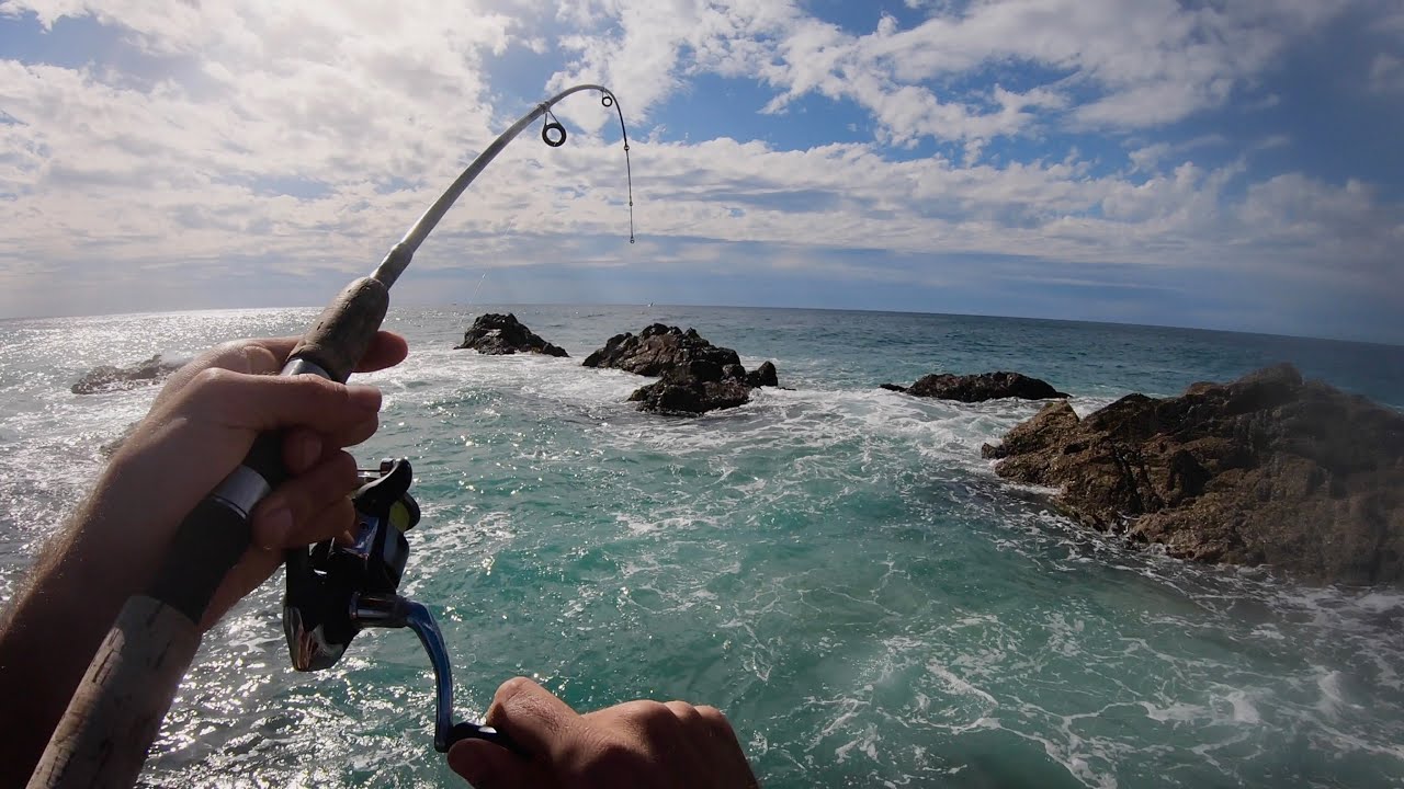 Light Tackle Rock Fishing - YouTube